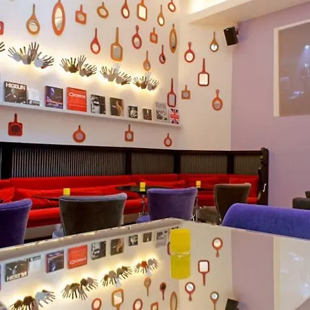 Hotell Du Triangle D'or 3*