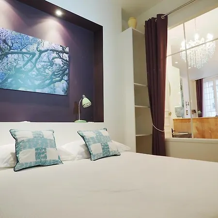 Apartment Louvre Opera Private Chicsuites Paris