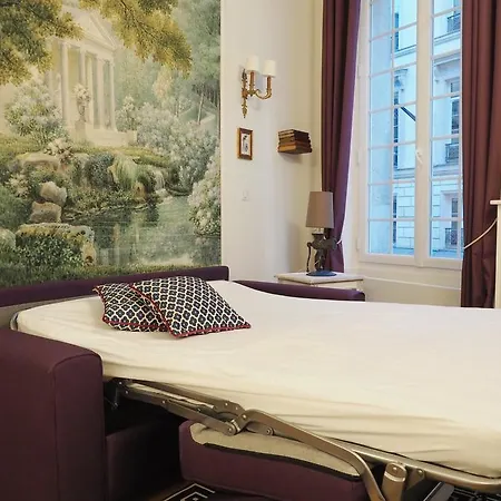 Apartment Louvre Opera Private Chicsuites