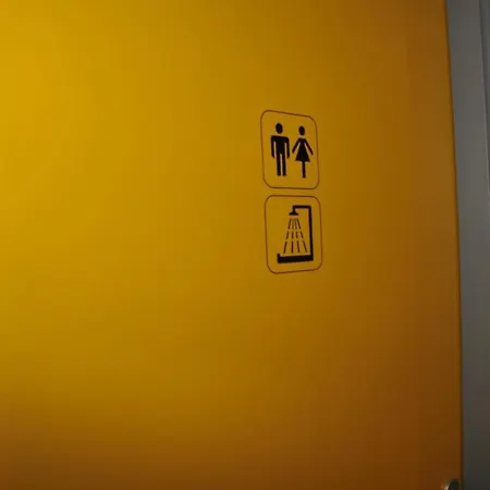 Отель De La Mare Париж