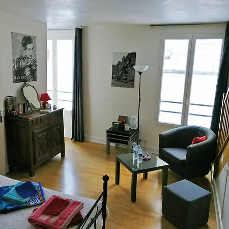 Frühstückspension D'hote Des Artistes Paris