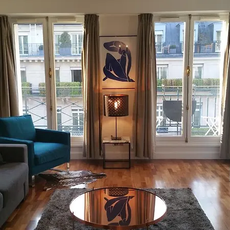 Rue De La Paix