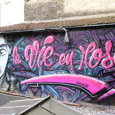 Montmartre Clignancourt Paryż