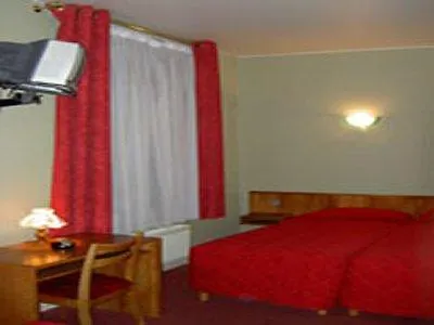Hotel De Cabourg 2*