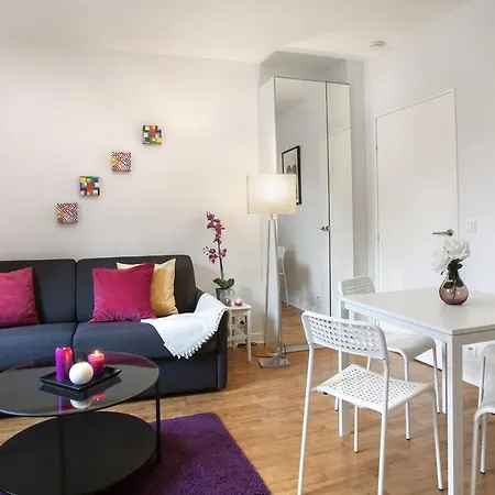 Apartment Sweet Paris