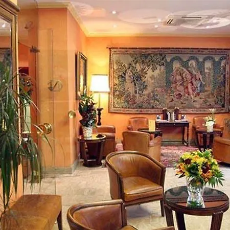 Hotel Ibis Gare Du Nord Tgv 3*