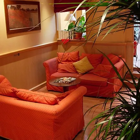 Hotel Elysees 8 3*