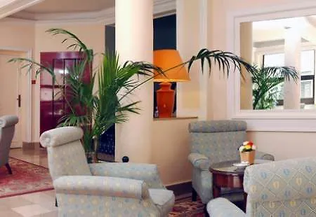 Timhotel Opéra Blanche Fontaine Hotel