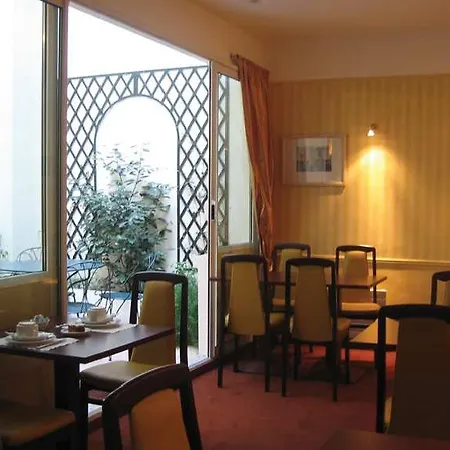 Otel Le Basile