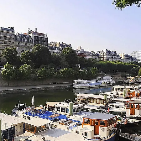 Hotel apartamentowy Adagio Buttes Chaumont Paryż