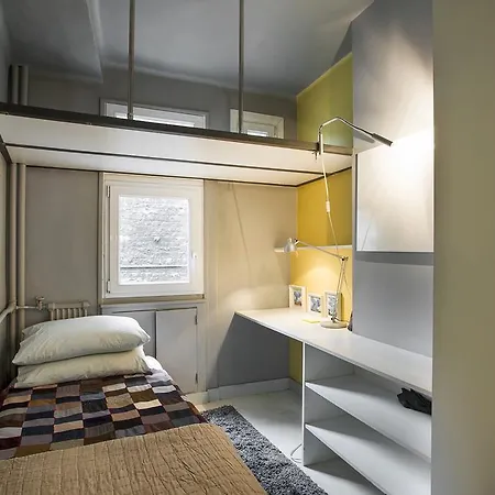 Apartment Faubourg Chic *