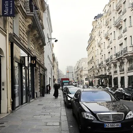 Faubourg Chic