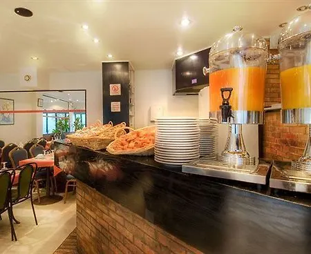 Beauquartier Montmartre Hotel 3*
