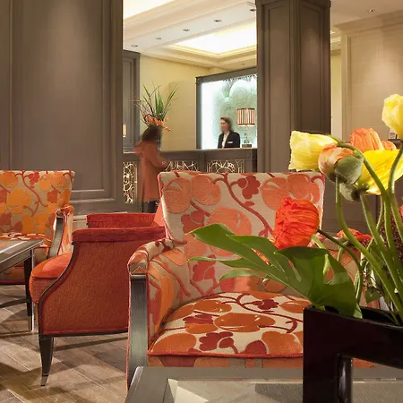 Chateau Frontenac Hotel 4*