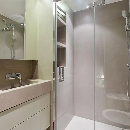 Mabillon Suite *