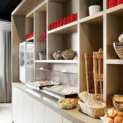 Ibis Styles Massena Olympiades Hotel