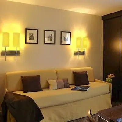 Appart hôtel Citadines République 3*