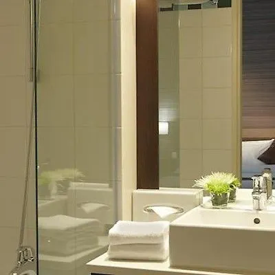 Citadines République 3*