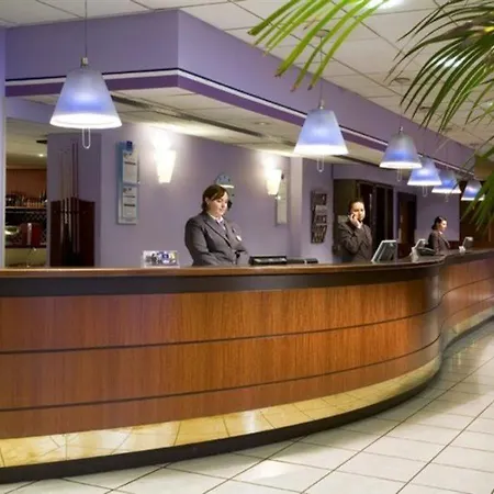 Hotel 17 Batignolles 3*