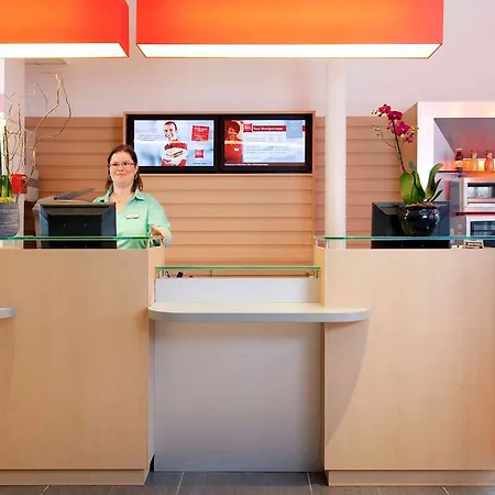 Ibis Tour Montparnasse 15eme Hotel Paris