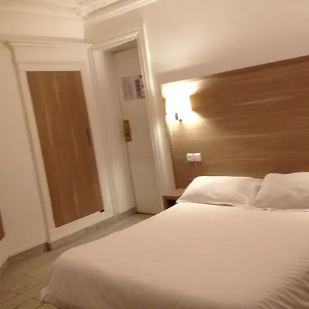 Montana Lafayette Paris