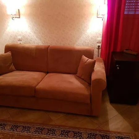 Hotel Les Chansonniers