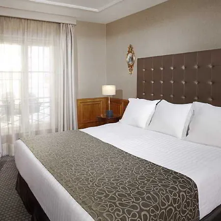 Meliá Vendôme Hotel 4*