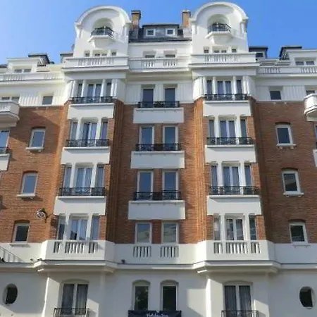 Paris-auteuil By Ihg Hotel Paris