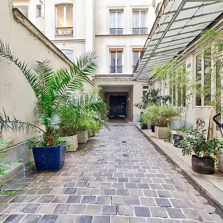 Apartment Pierre Semard *