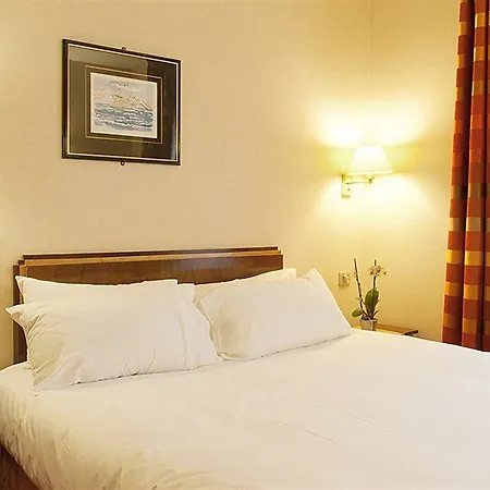 Yllen Eiffel Hotel Paris