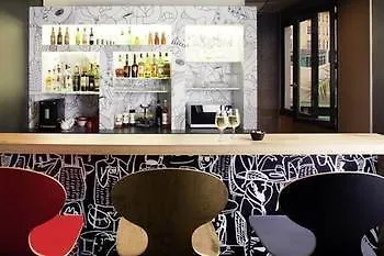 Hotell Mercure Butte Montmartre Basilique 4*