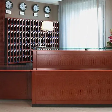 Hotel Hilton Orly Airport Paris