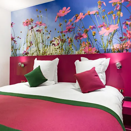 Hotel Jardins De Montmartre 3*