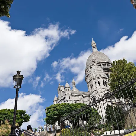 Hotel Jardins De Montmartre Parigi