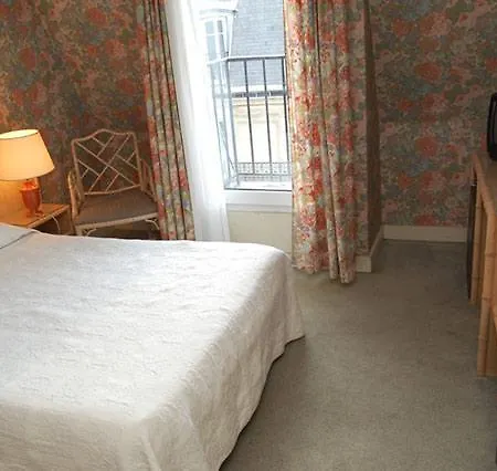 Hotel Sophie Germain 3*