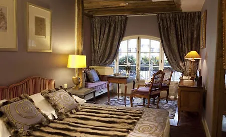 Le Relais Saint-germain Hotel