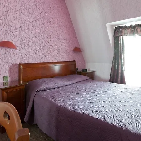 Caravelle Hotel 3*
