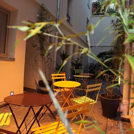 Hostel The Loft Boutique *