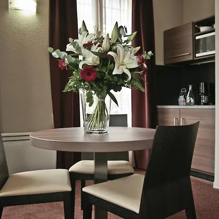 Orion Haussman Aparthotel Paříž