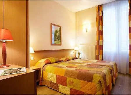 Le Beaugency Hotel