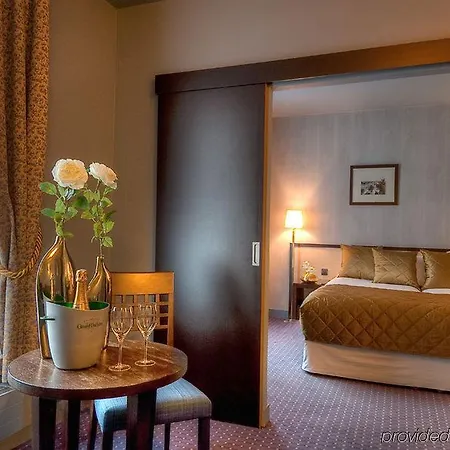 Western La Demeure 4* Parigi