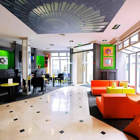 Ibis Styles 15 Lecourbe 3*