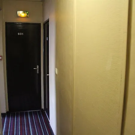 Montmartre Clignancourt Hotel