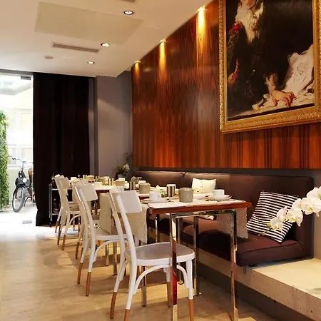 Hotel Le Placide Saint-germain Des Pres Paris