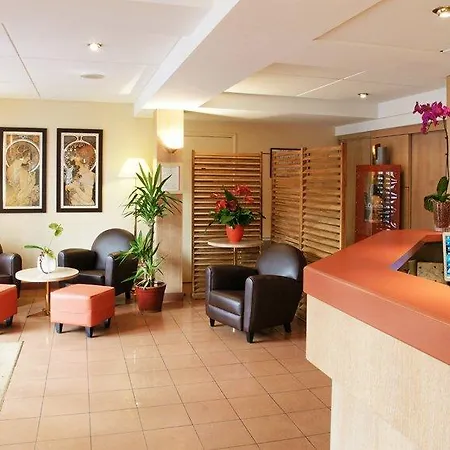 Appia La Fayette Hotel