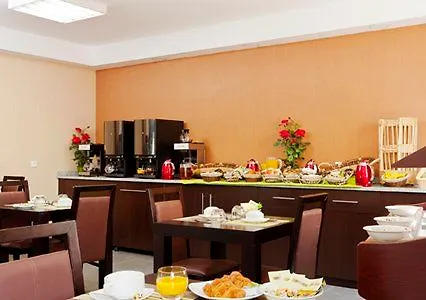 Comfort Hotel Bobigny