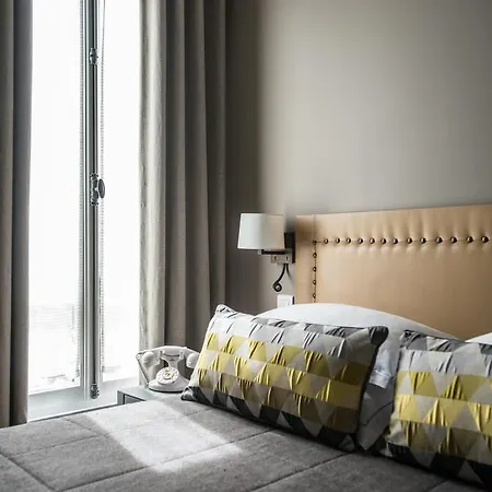 Apollon Montparnasse Hotel 3*