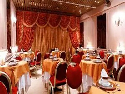 Hotel Princesse Caroline 3*