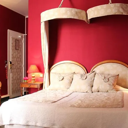 Hotel De La Bretonnerie 3*