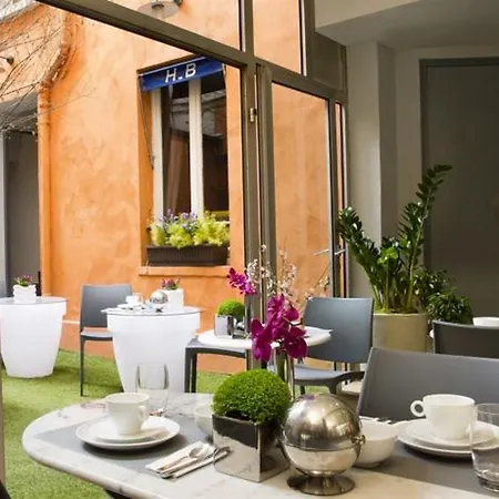 Beaumarchais Hotel Paris